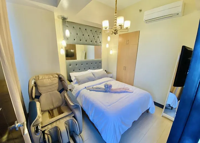 One Pacific 18 D Apartment *